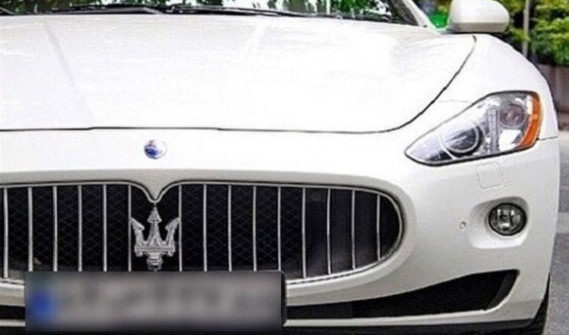 معرفی ۱۷۰ هزار خودروی لوکس به سازمان مالیاتی